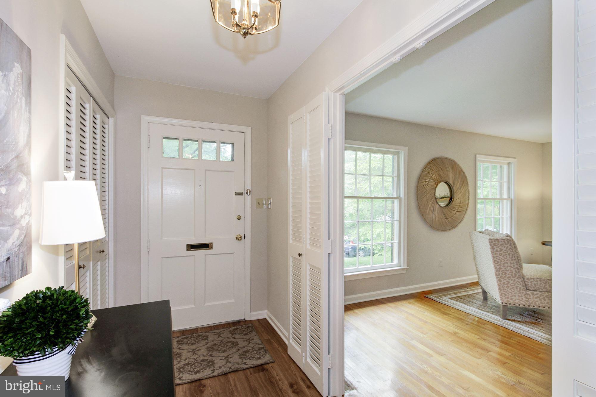 9721 Byeforde Road Kensington, MD 20895 - Photo 2 of 32 Welcoming Entry Hall