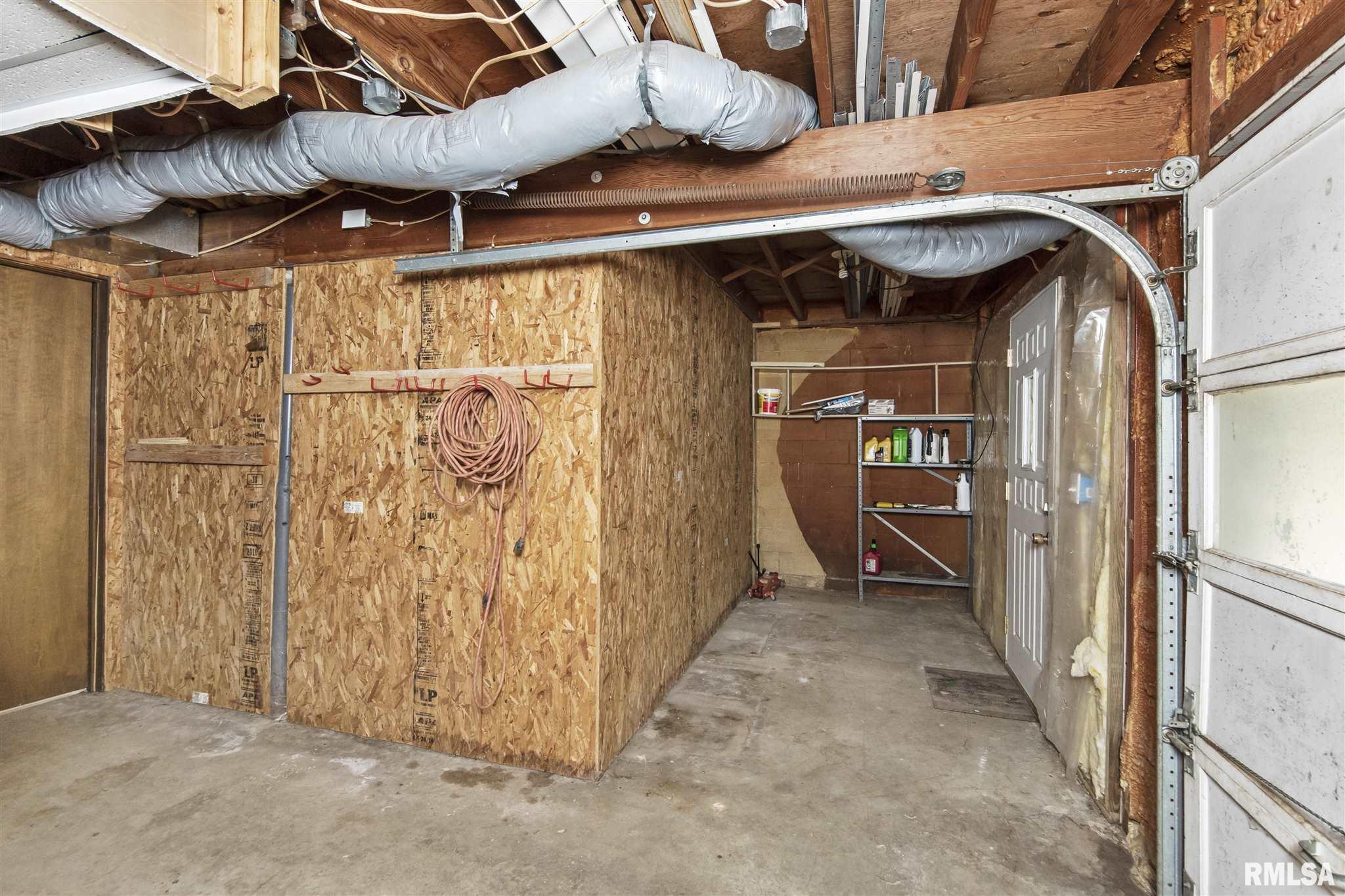 7139 Lake Road Hopedale, IL 61747 - Photo 27 of 40 Gallery Image 27