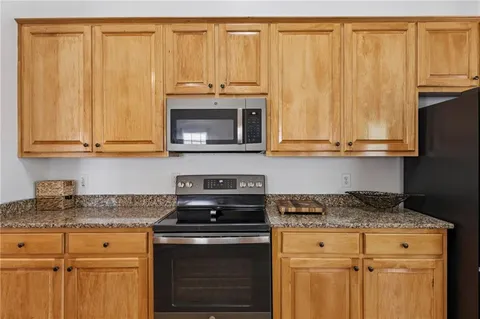 $479,000 | 135 St Albans Way, Peachtree City, GA 30269