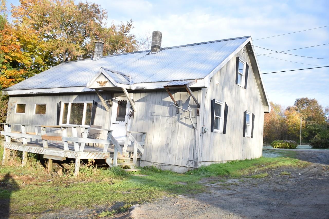 157 West Main Street Lunenburg, VT 05906 - Photo 2 of 14