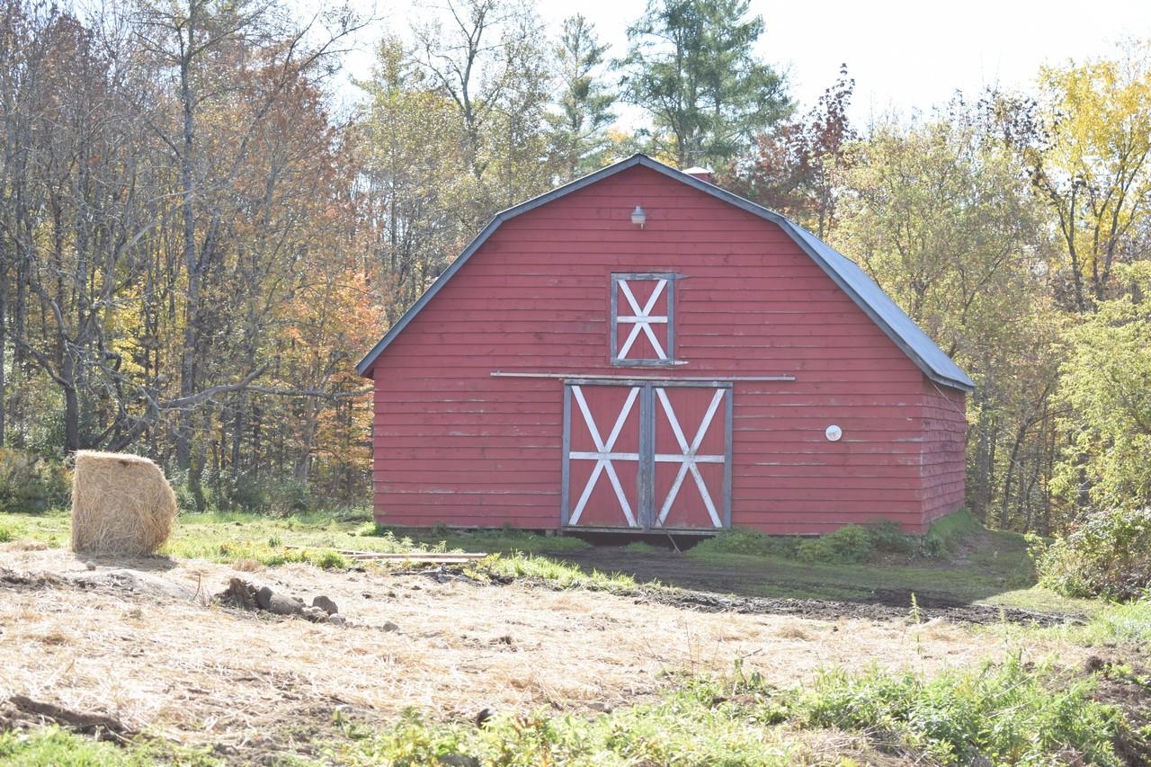 157 West Main Street Lunenburg, VT 05906 - Photo 5 of 14