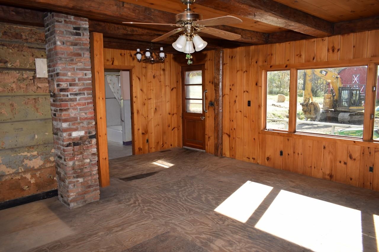 157 West Main Street Lunenburg, VT 05906 - Photo 9 of 14