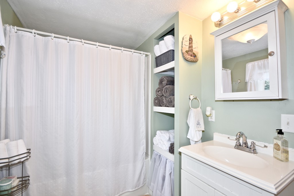 80 Papermill Road Wareham, MA 02576 - Photo 6 of 13