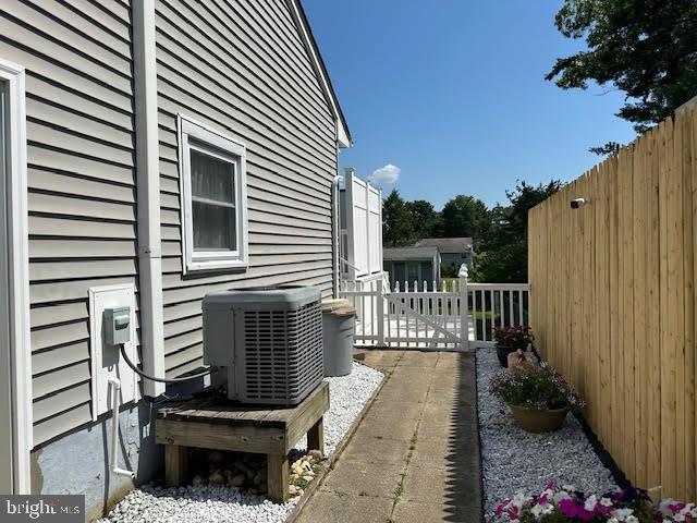 32 Saranac Road Hamilton, NJ 08619 - Photo 26 of 31 Sunny side path with greenery and privacy.
