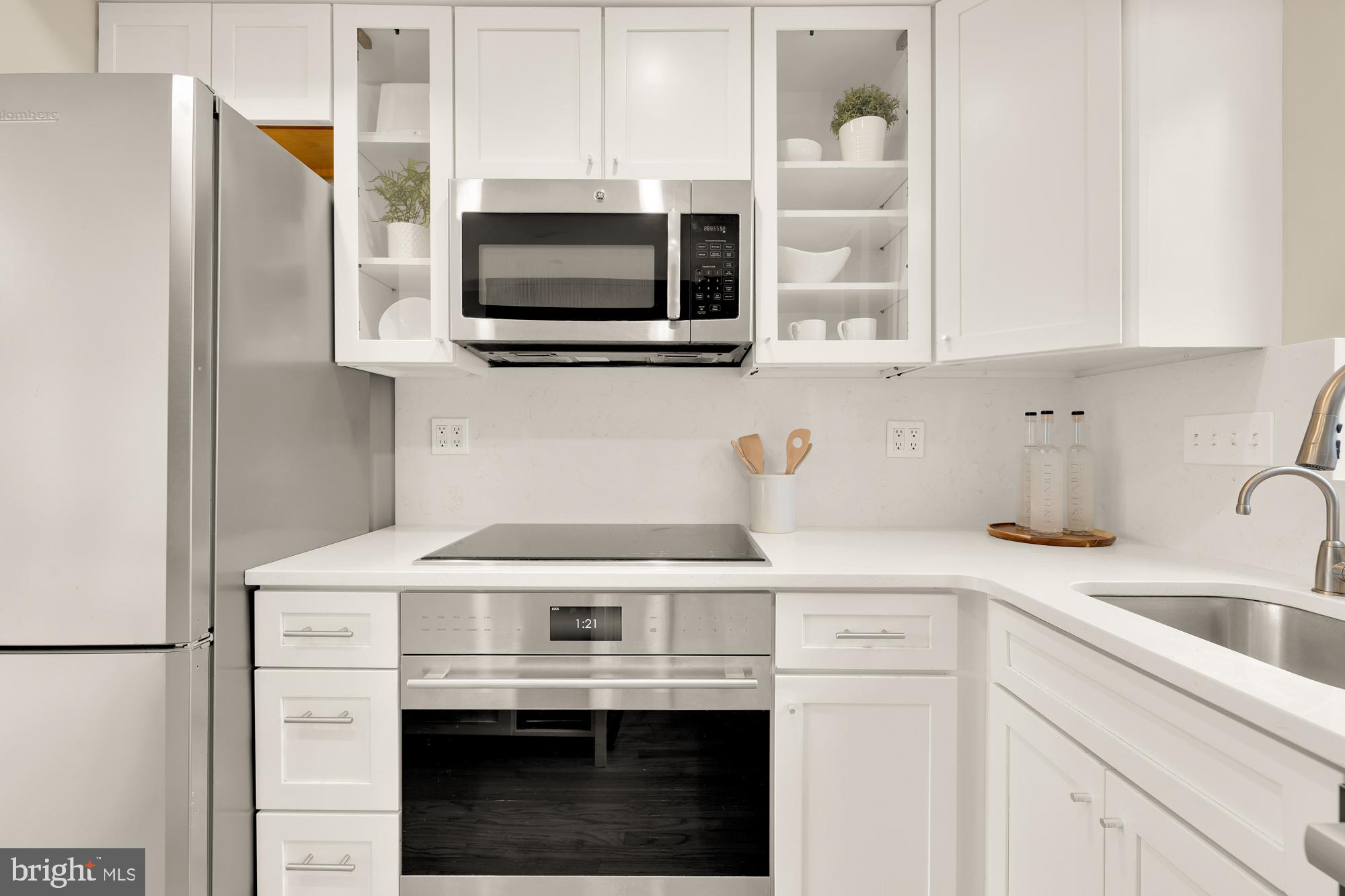 1733 Harvard Street Northwest Washington, DC 20009 - Photo 11 of 45