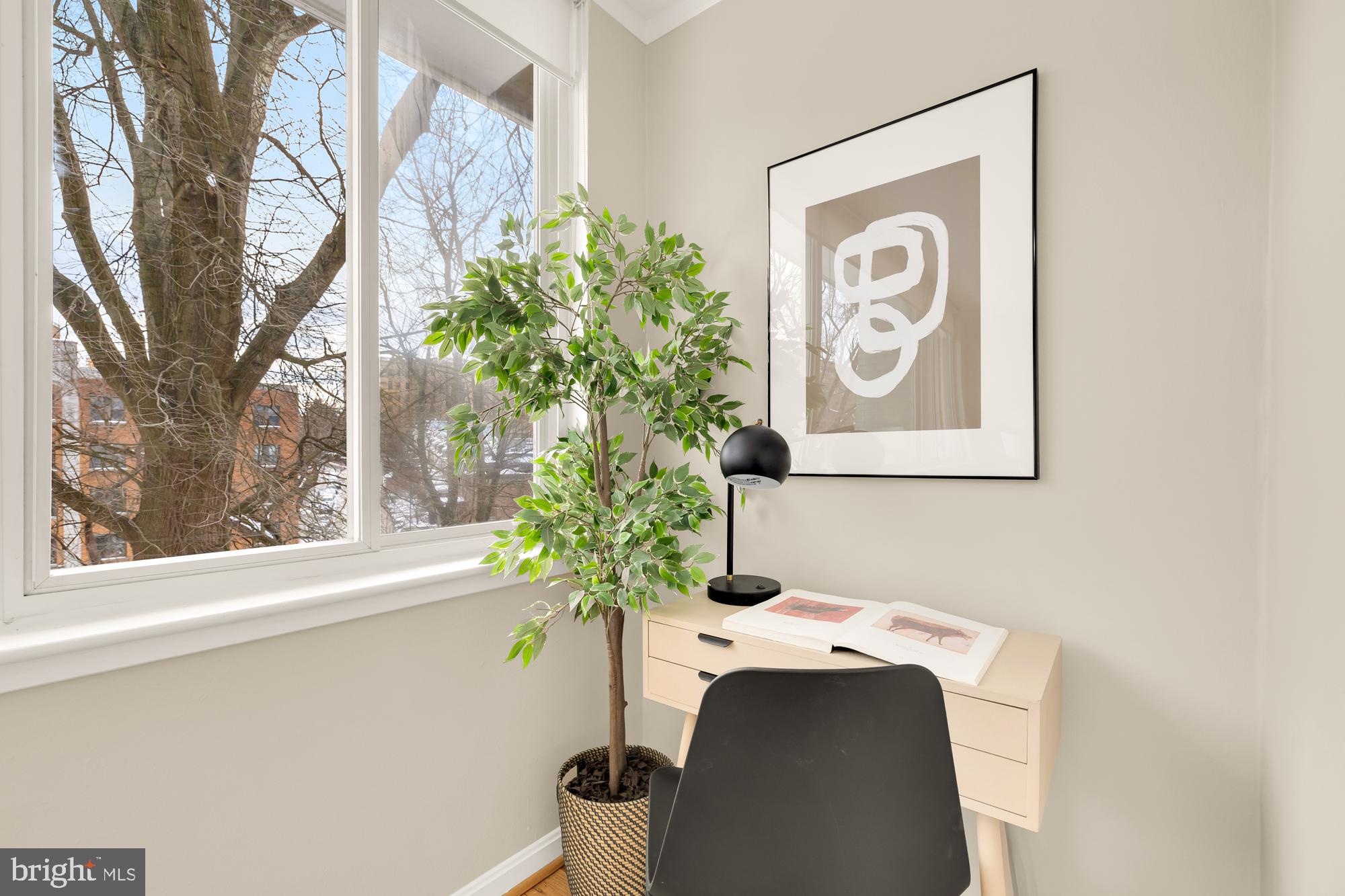 1733 Harvard Street Northwest Washington, DC 20009 - Photo 16 of 45 Desk Nook in Primary