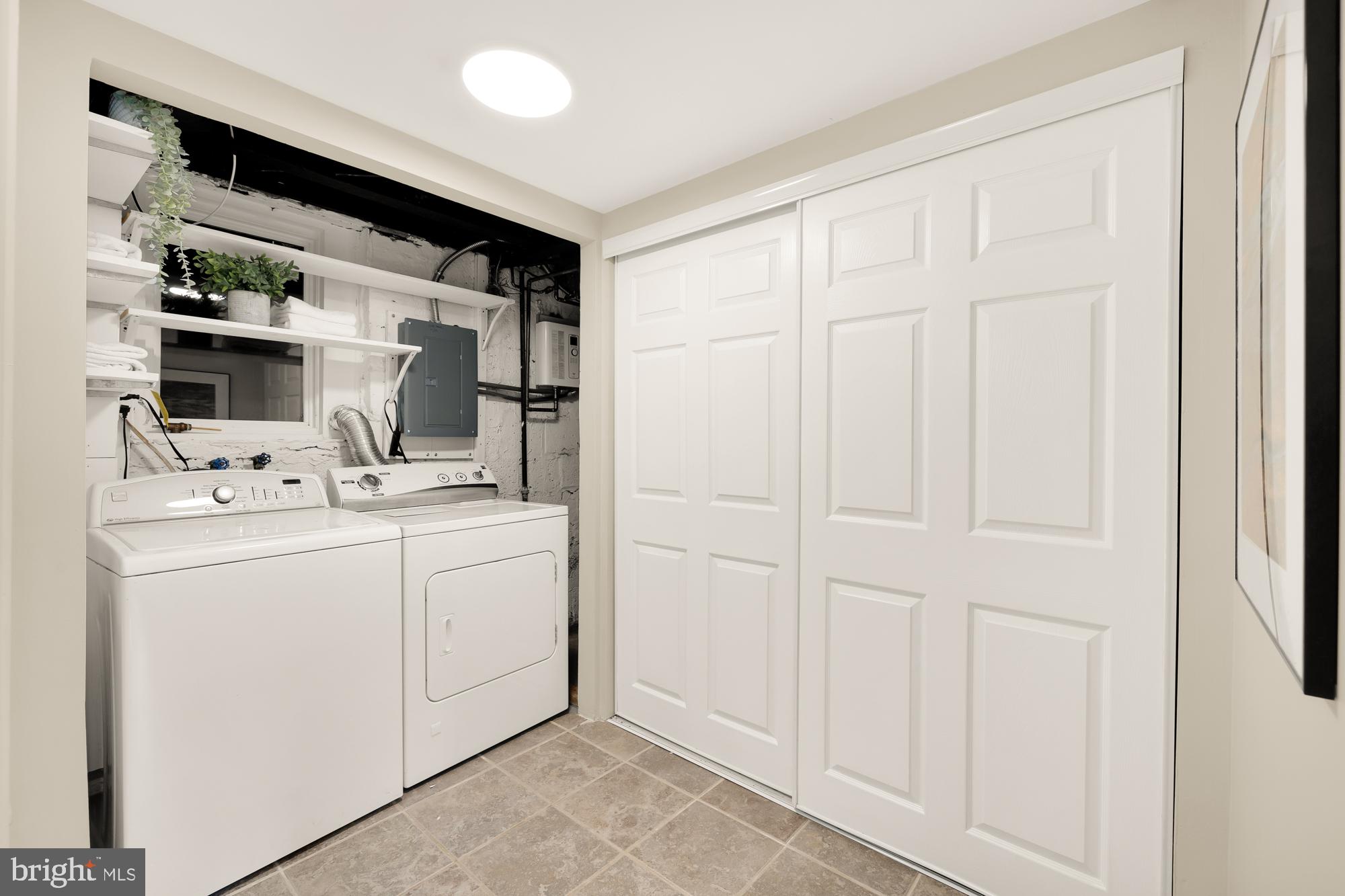 1733 Harvard Street Northwest Washington, DC 20009 - Photo 28 of 45