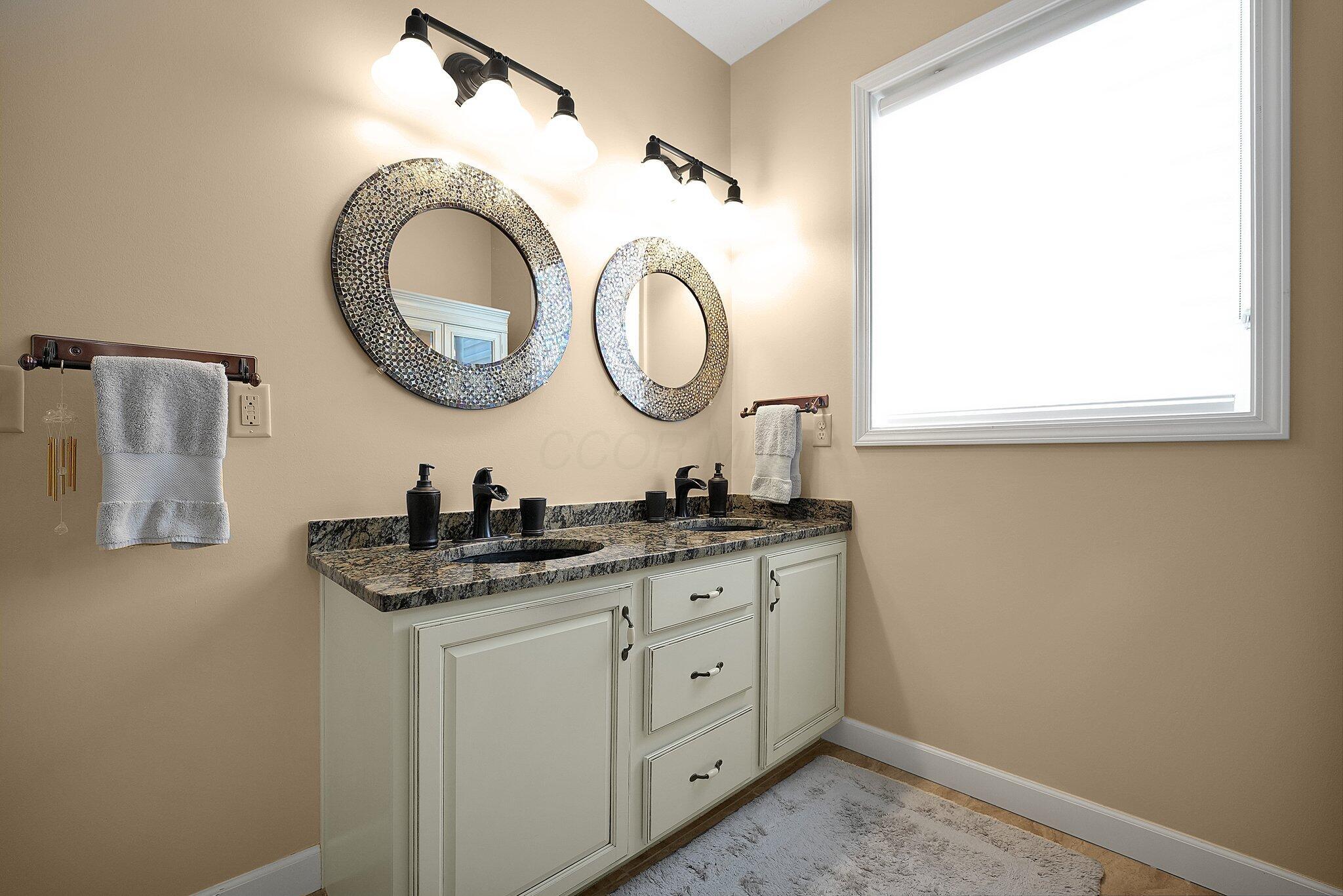 8246 Duvall Road Canal Winchester, OH 43110 - Photo 26 of 37 25-web-or-mls-8246-duvall-rd