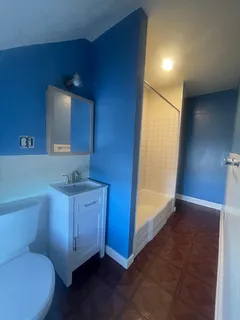 $2,000 | 709 Maple Street, Unit 3, Fall River, MA 02720