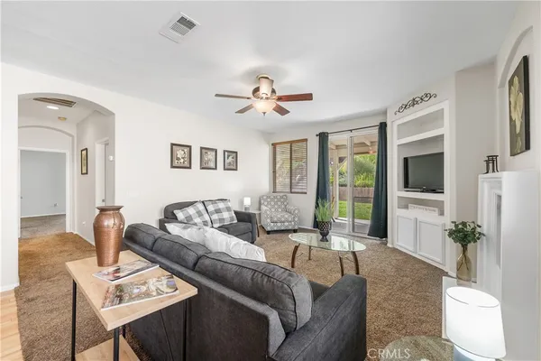 $3,650 | 39951 Capland Drive, Palmdale, CA 93551