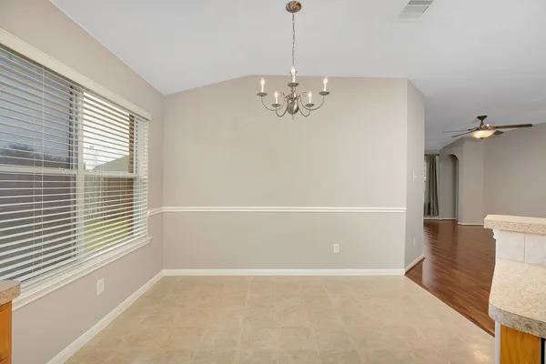 $2,350 | 7307 Shade Court, Pearland, TX 77584
