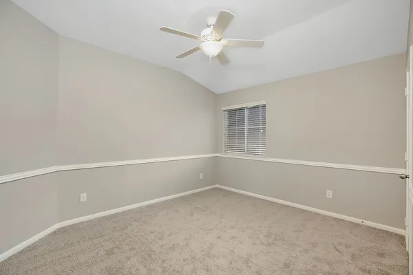 $2,350 | 7307 Shade Court, Pearland, TX 77584