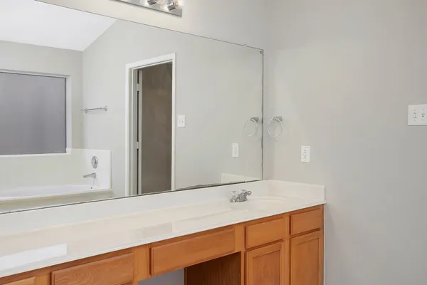 $2,350 | 7307 Shade Court, Pearland, TX 77584