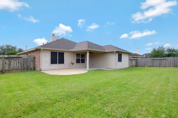 $2,350 | 7307 Shade Court, Pearland, TX 77584