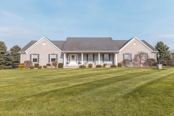 $423,000 | 5490 Sawgrass Lane, Leesburg, IN 46538