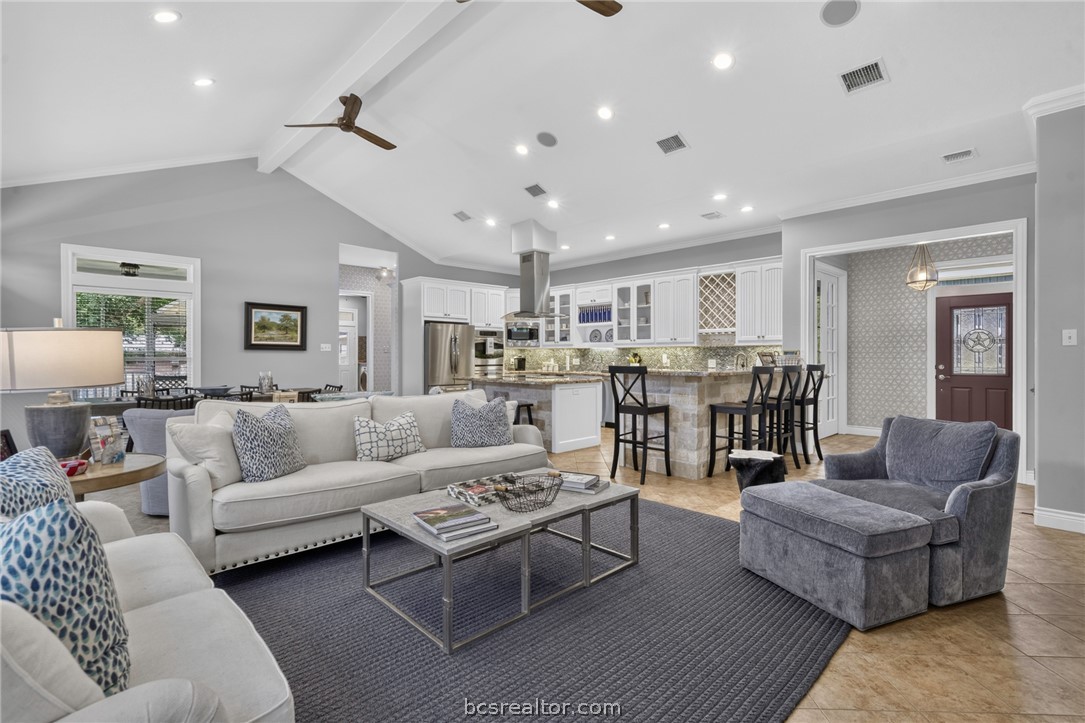 11404 Riley Green Road Franklin, TX 77856 - Photo 11 of 49 Gallery Image 11