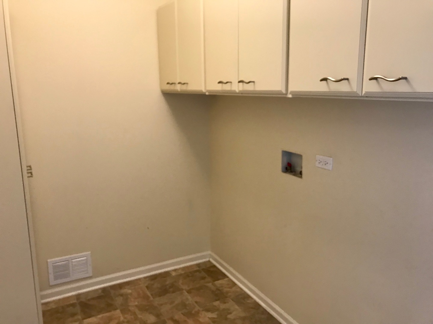 13640 Rockefeller Circle Plainfield, IL 60544 - Photo 14 of 28 Gallery Image 14
