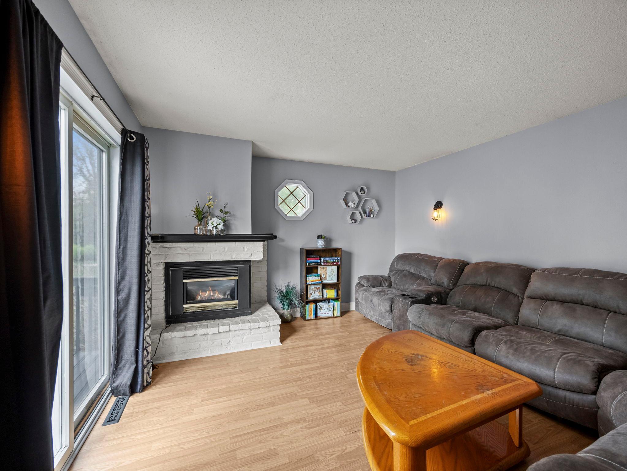 406 5th Street Northwest Montgomery, MN 56069 - Photo 2 of 46