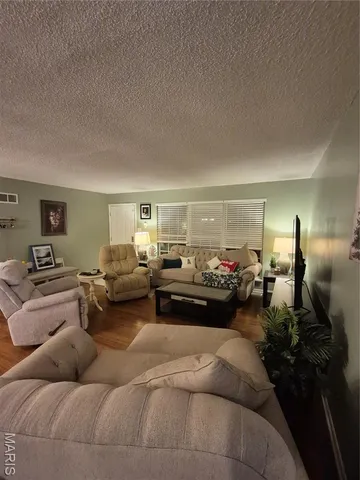 $339,900 | 151 Hunters Ridge, St. Charles, MO 63301