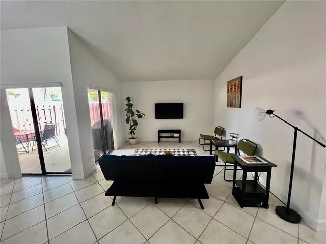 $2,690 | 17034 Northwest 66th Court, Hialeah, FL 33015