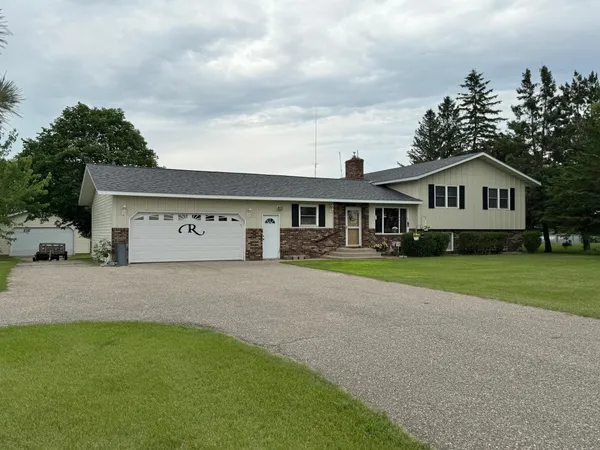 $450,000 | 31044 Acorn Lake Road, Frazee, MN 56544