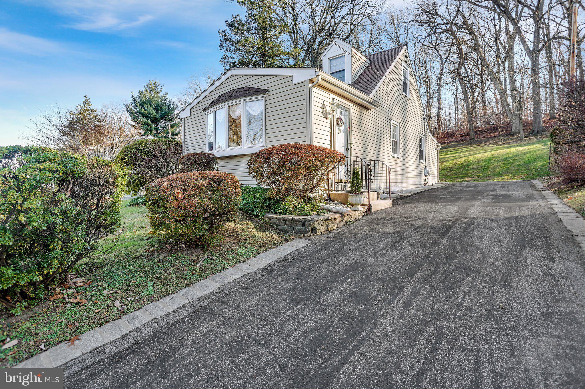 22 Fahnestock Road Malvern, PA 19355 - Photo 1 of 29 Gallery Image 1