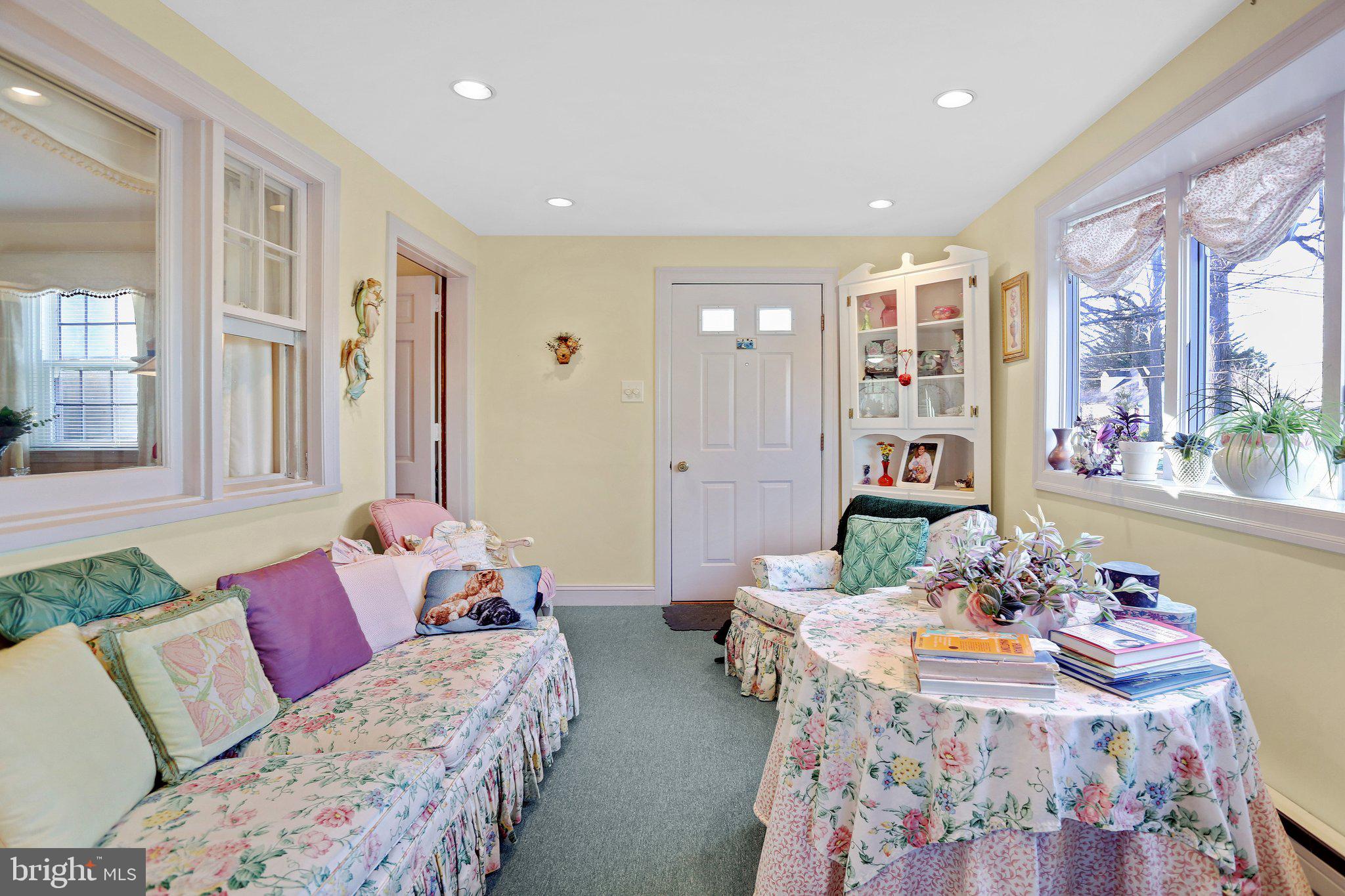 22 Fahnestock Road Malvern, PA 19355 - Photo 9 of 29 Gallery Image 9