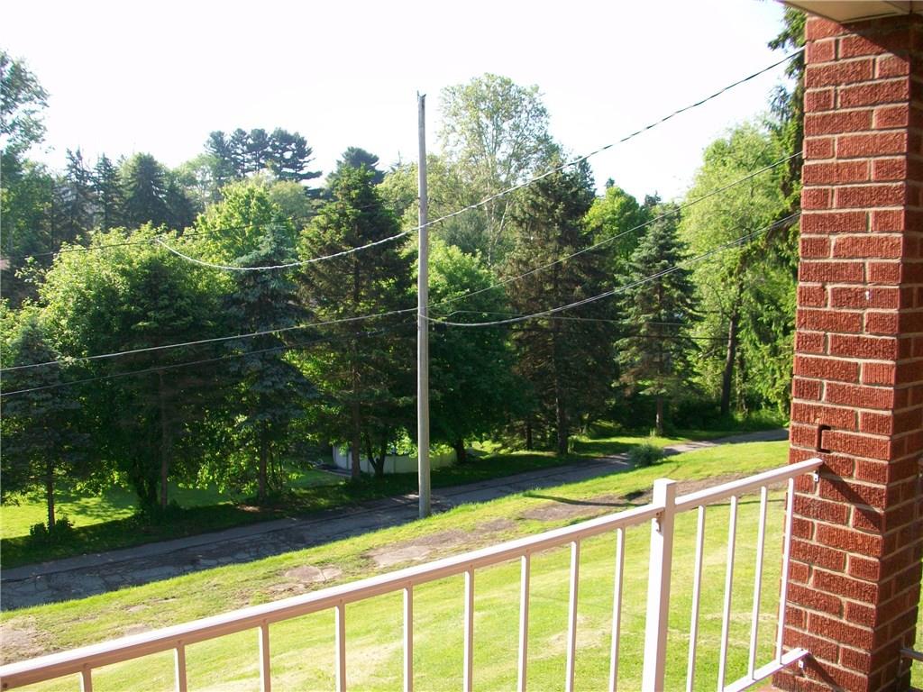 308 Finley Road Plum, PA 15239 - Photo 7 of 22