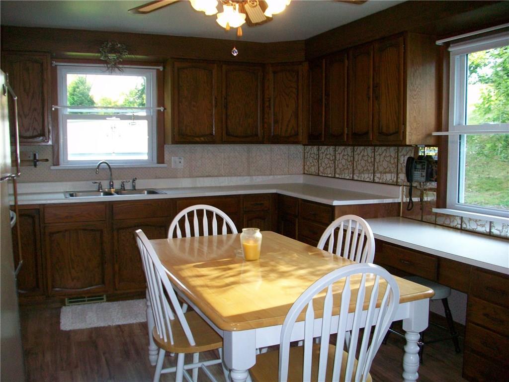 308 Finley Road Plum, PA 15239 - Photo 9 of 22