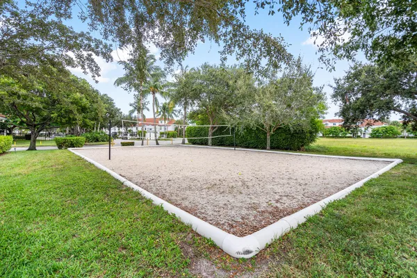 $409,500 | 2052 Alta Meadows Lane, Unit 2212, Delray Beach, FL 33444