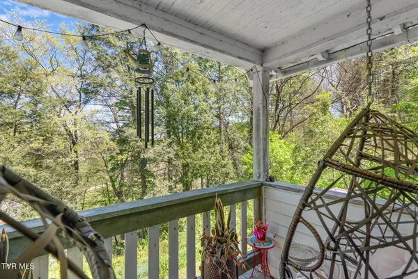 $299,000 | 2170 Saltville Highway, Saltville, VA 24370