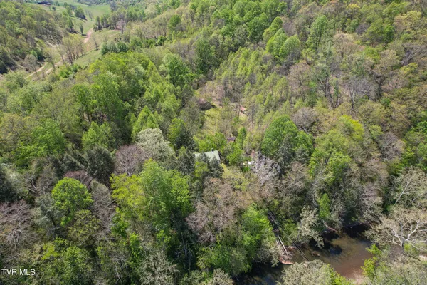 $299,000 | 2170 Saltville Highway, Saltville, VA 24370