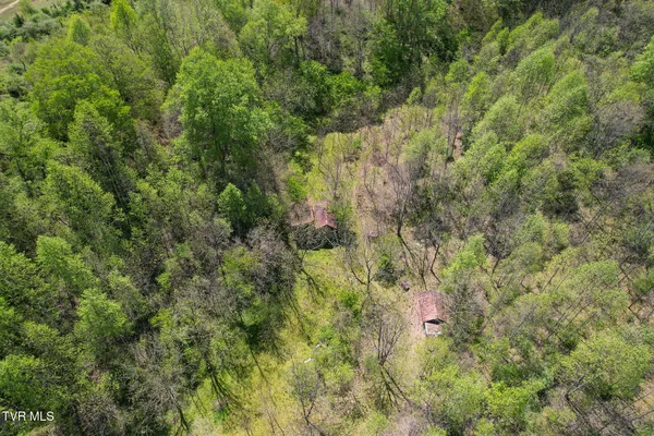 $299,000 | 2170 Saltville Highway, Saltville, VA 24370