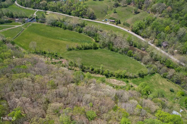 $299,000 | 2170 Saltville Highway, Saltville, VA 24370