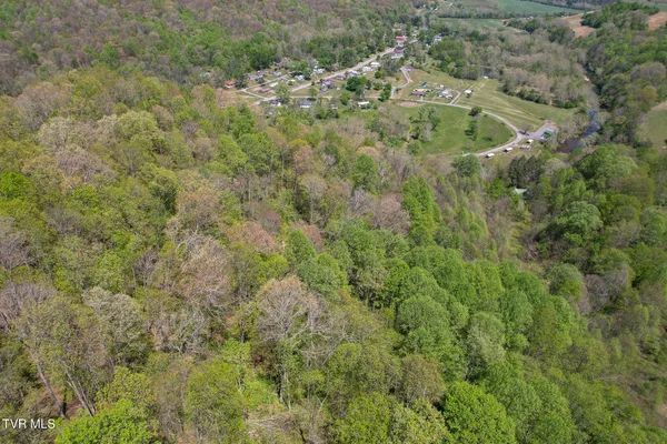$299,000 | 2170 Saltville Highway, Saltville, VA 24370