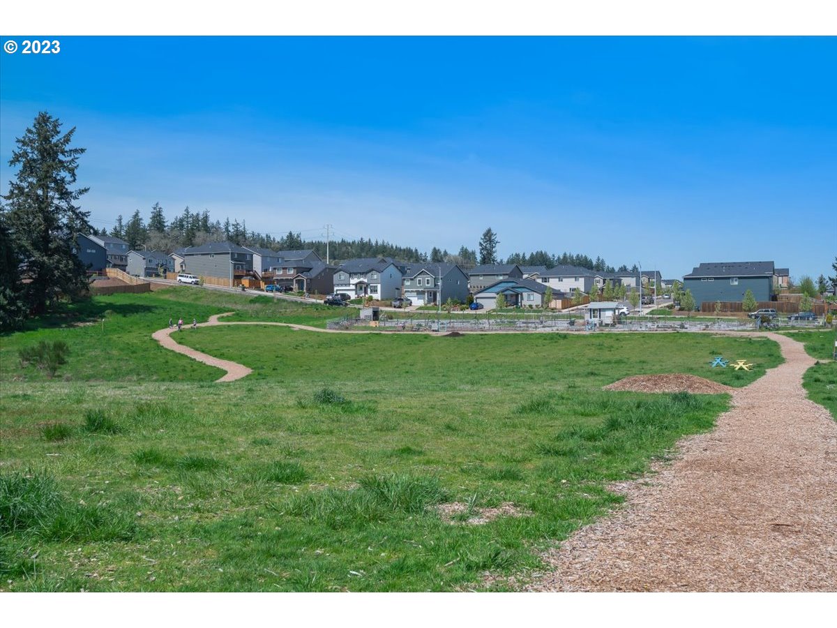 2754 Northwest Inna Avenue Salem, OR 97304 - Photo 32 of 36