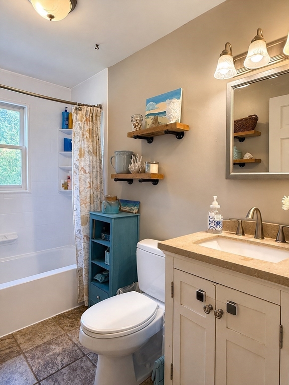 439 North River Road, Unit 5 Milford, NH 03055 - Photo 12 of 41 Gallery Image 12