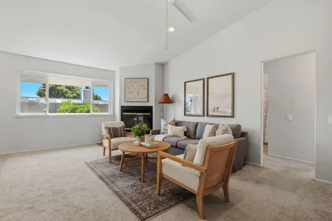 $1,495,000 | 4655 El Carro Lane, Carpinteria, CA 93013