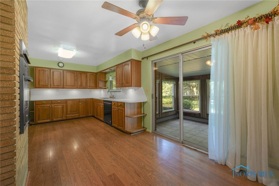 2928 King Road Toledo, OH 43617 - Photo 12 of 50 Gallery Image 12