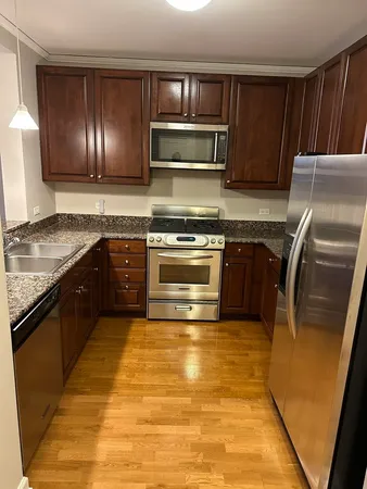 $2,500 | 420 East Waterside Drive, Unit 807, Chicago, IL 60601