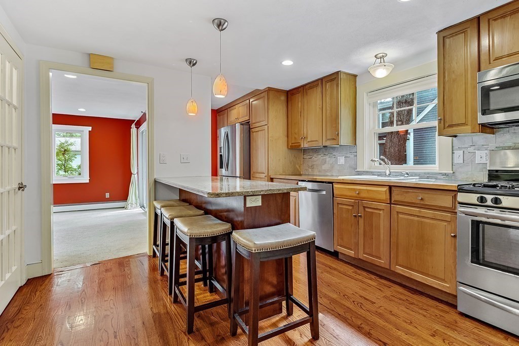 20 Erlandson Road Natick, MA 01760 - Photo 6 of 24