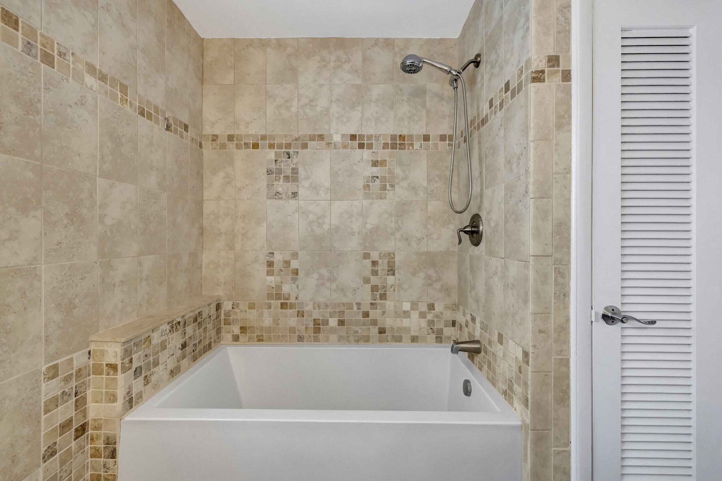 800 Berkley Street Boca Raton, FL 33487 - Photo 20 of 55 52_3w7a6563