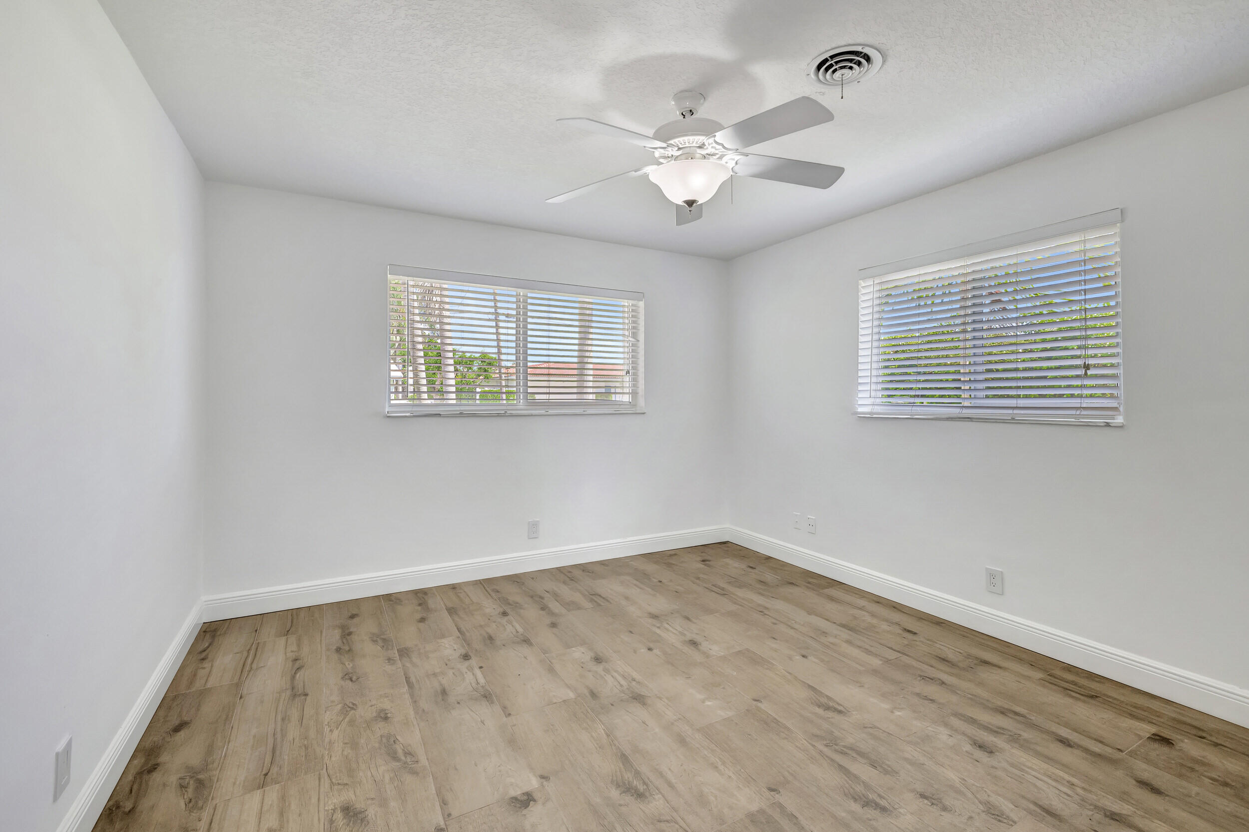 800 Berkley Street Boca Raton, FL 33487 - Photo 34 of 55 35_3w7a6468