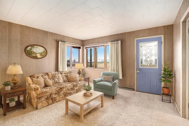 $725,000 | 15 Lakeshore Drive, Manistee, MI 49660