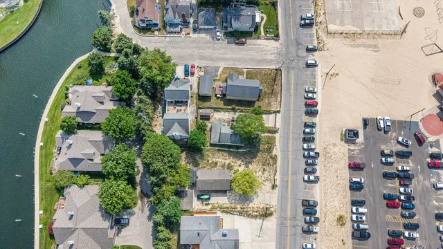 $725,000 | 15 Lakeshore Drive, Manistee, MI 49660