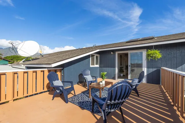 $1,165,000 | 180 Hoomoku Street, Kahului, HI 96732