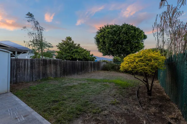 $1,165,000 | 180 Hoomoku Street, Kahului, HI 96732