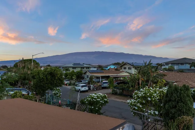 $1,165,000 | 180 Hoomoku Street, Kahului, HI 96732