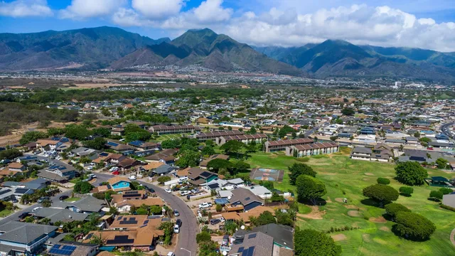$1,165,000 | 180 Hoomoku Street, Kahului, HI 96732
