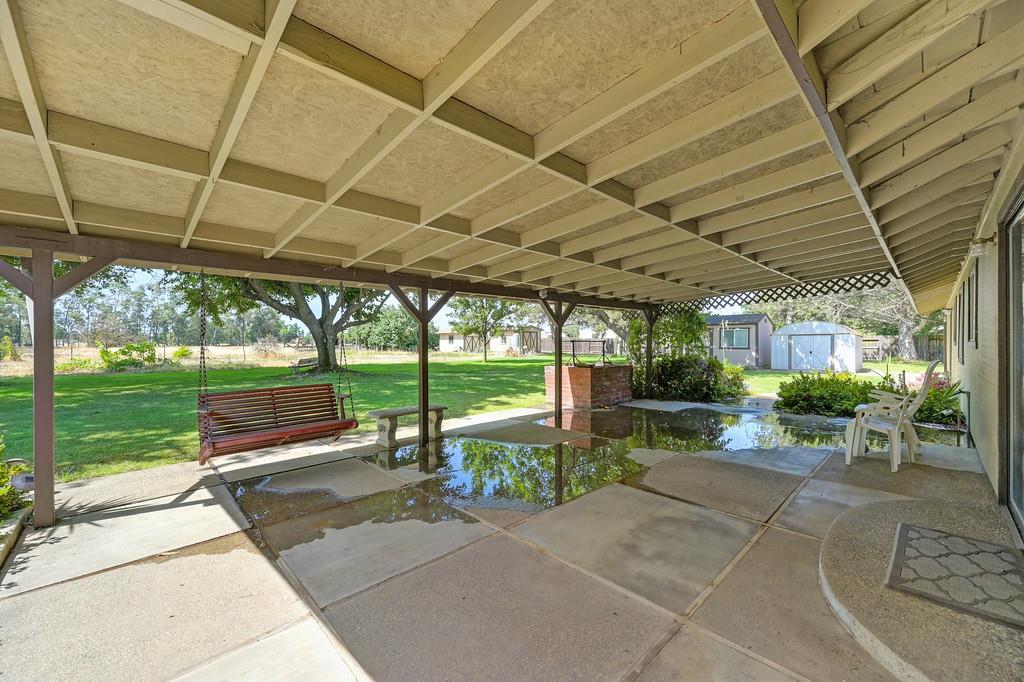 8798 Caselman Road Sacramento, CA 95828 - Photo 34 of 57